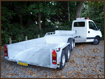 BE Dieplader voor het transporteren van een minikraan